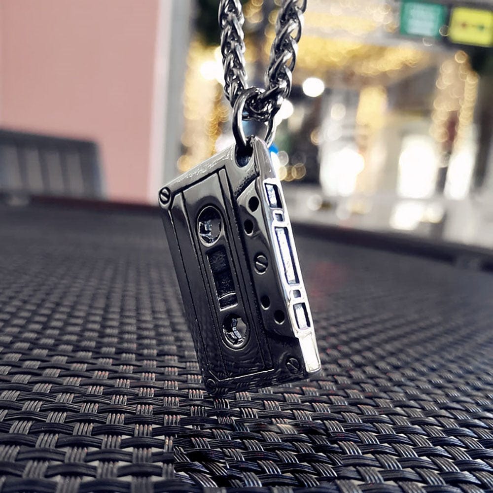 DRESSCODE Chain Cassette Necklace