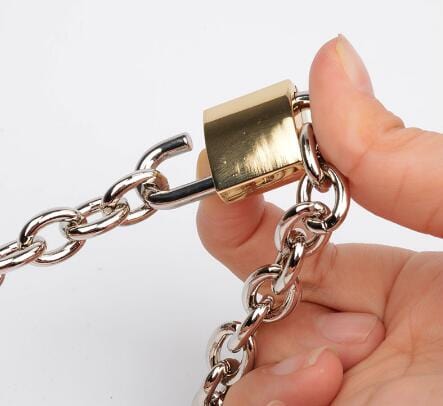 DRESSCODE Padlock Choker Chain