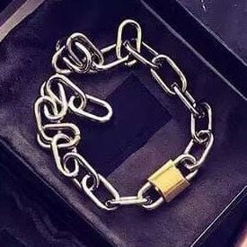 DRESSCODE Silver / 40cm Padlock Choker Chain