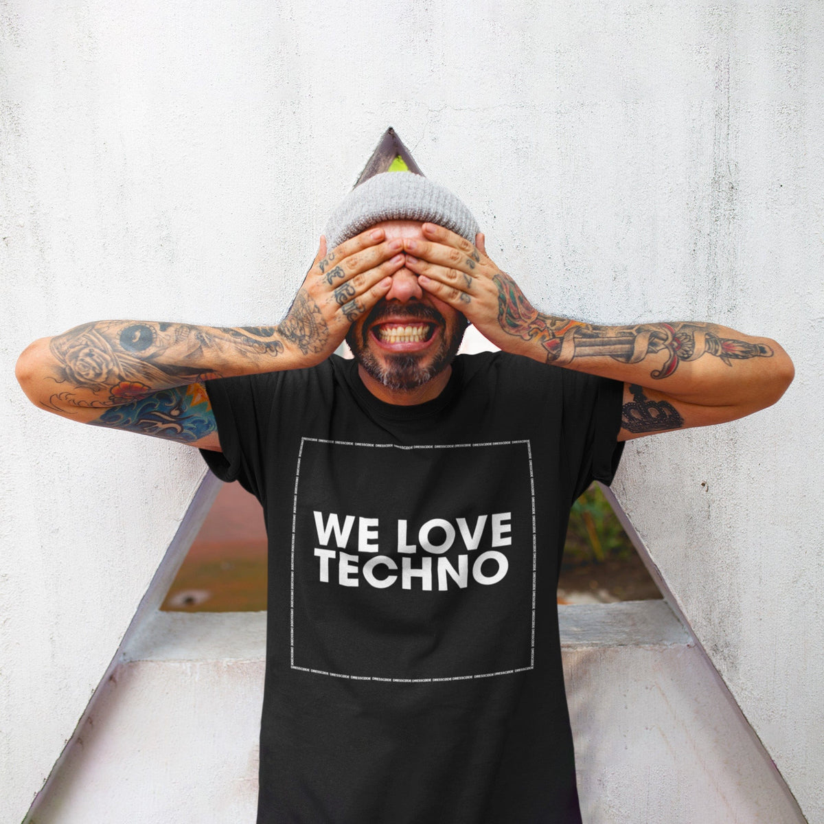 DRESSCODE T-Shirt We Love Techno
